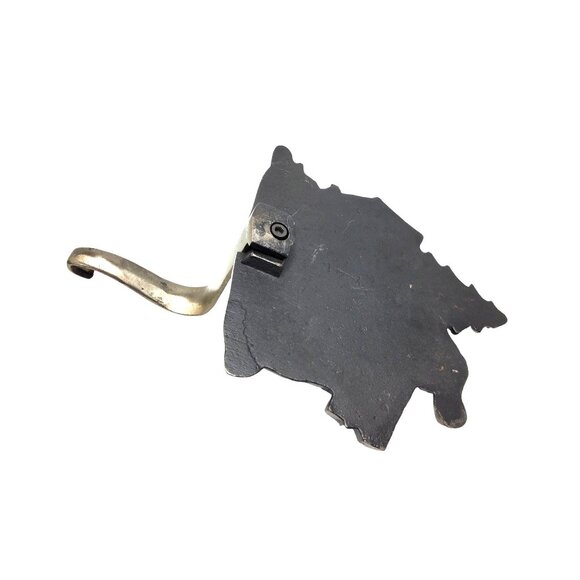 vintage metal snow man let it snow christmas mantle stocking holder. - Picture 4 of 4